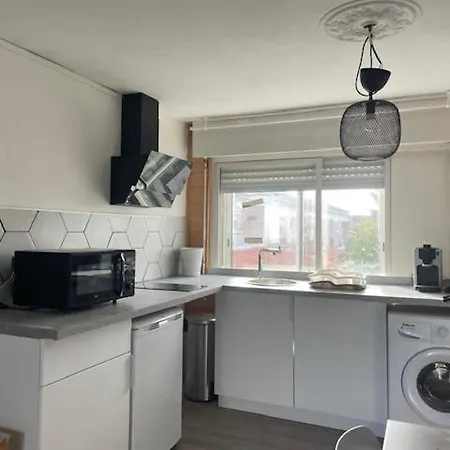 Près De Toulouse à *